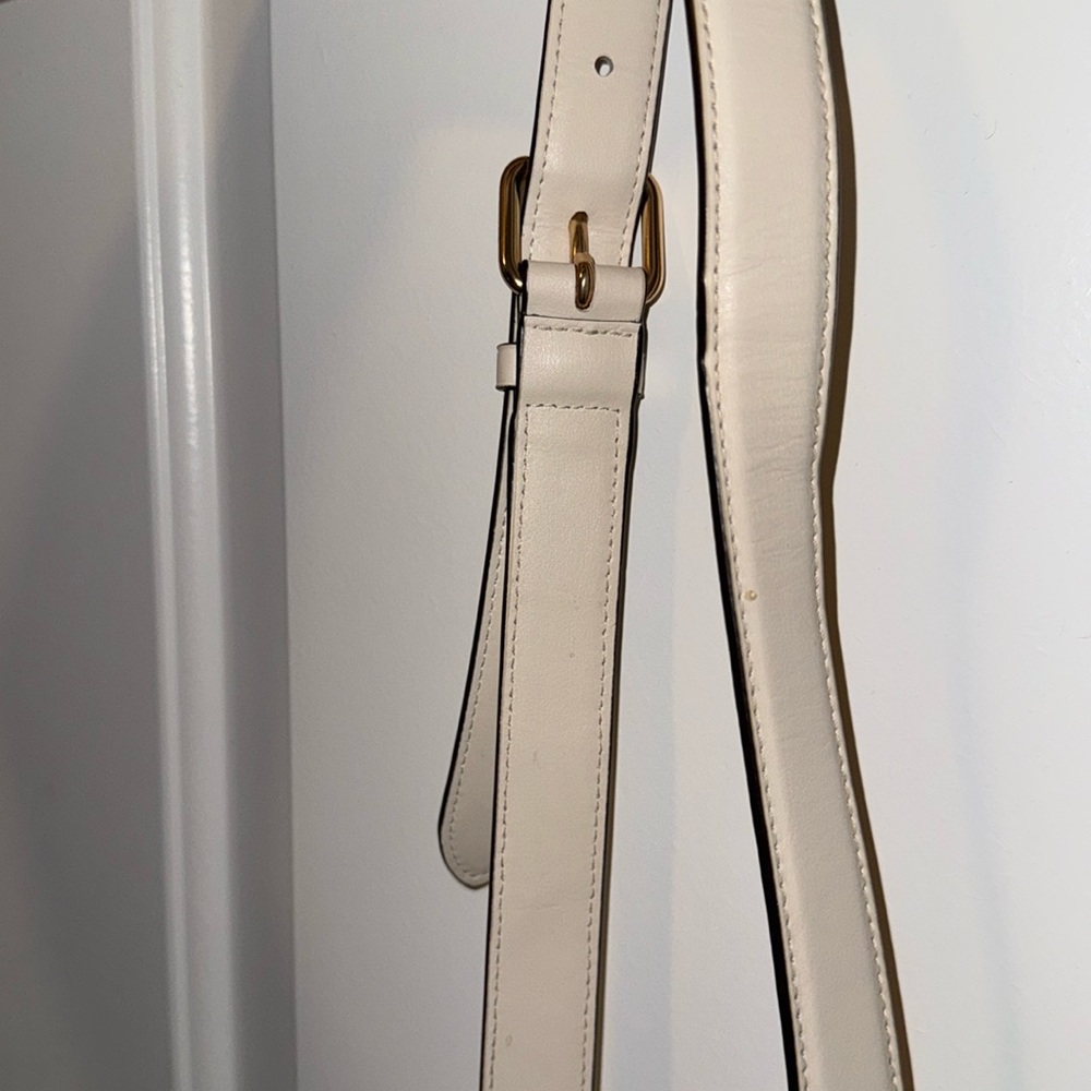 Coach Beige Crossbody Bag - Picture 4 of 7